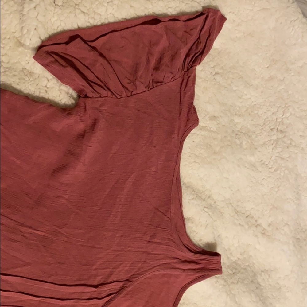 Too - Picture 3 of 4